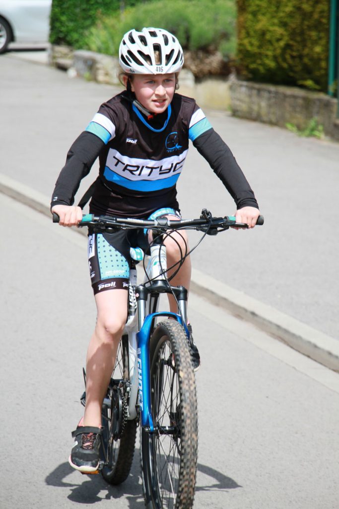 Photographie sportive triathlon Thionville duathlon enfants vélo