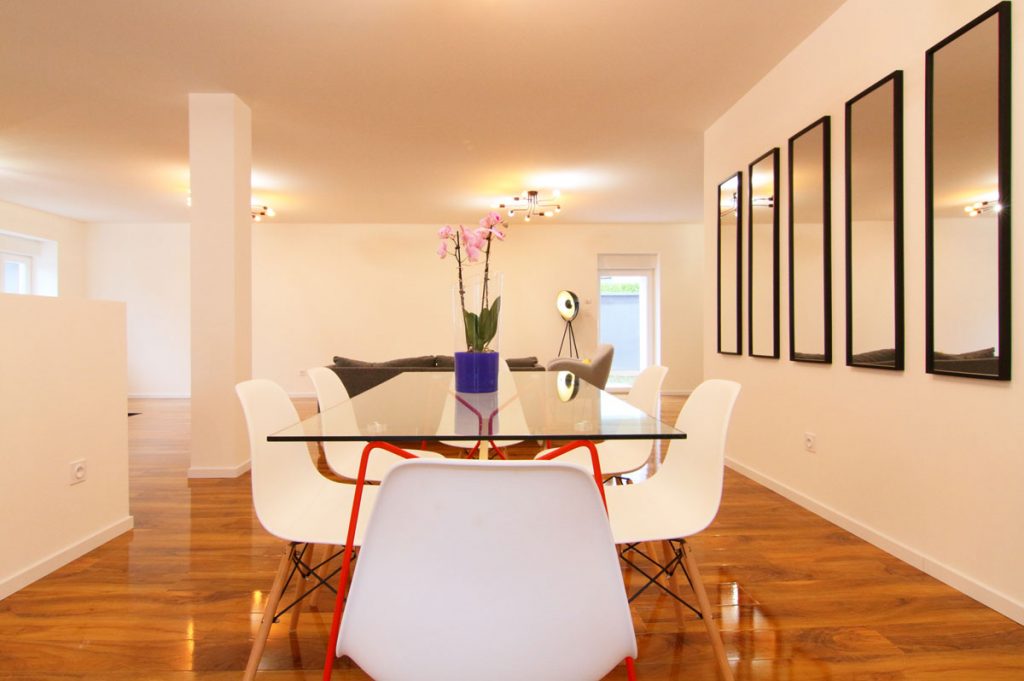 Photographie immobilière salle à manger mirroirs maison Thionville