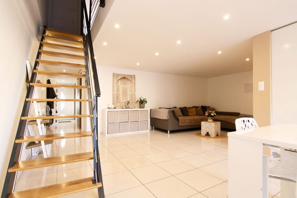 Photographie immobilière escalier séjour maison Yutz