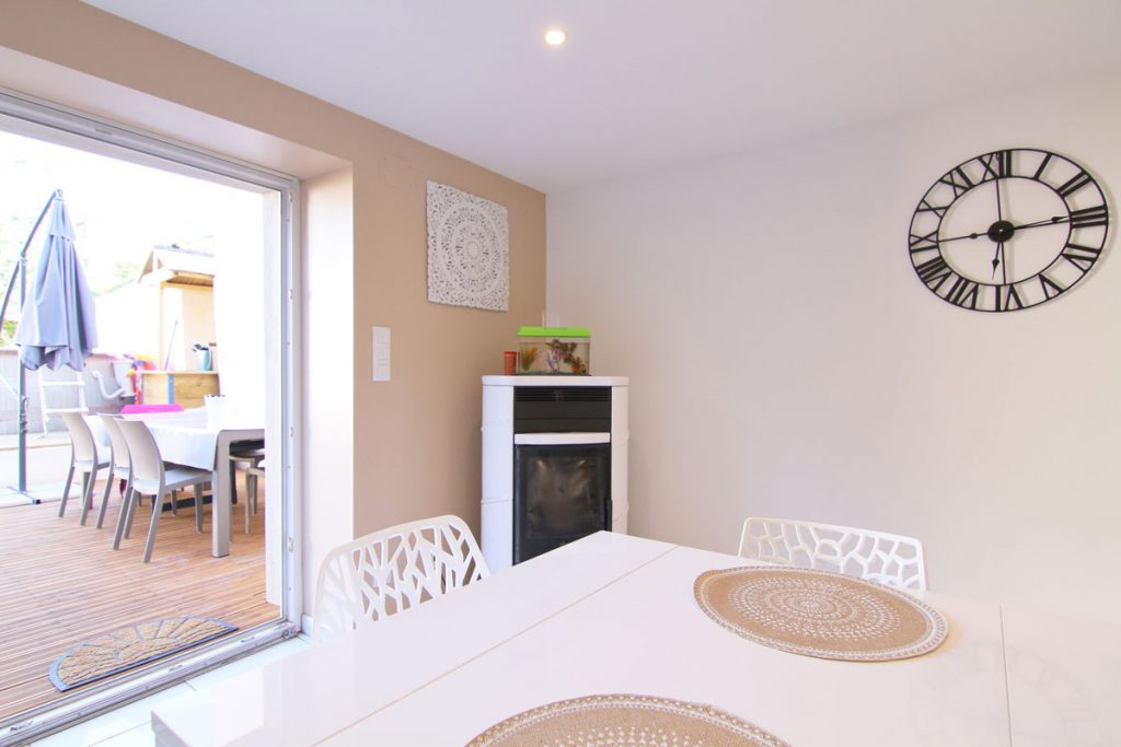 Photographie immobilière salon terrasse maison Yutz